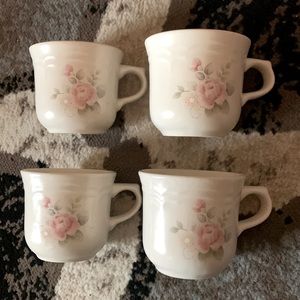 Set of 4 Pfaltzgraff Mugs